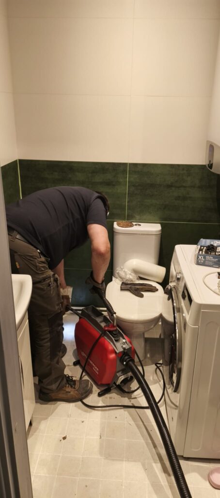 WC ummistuse likvideerimine